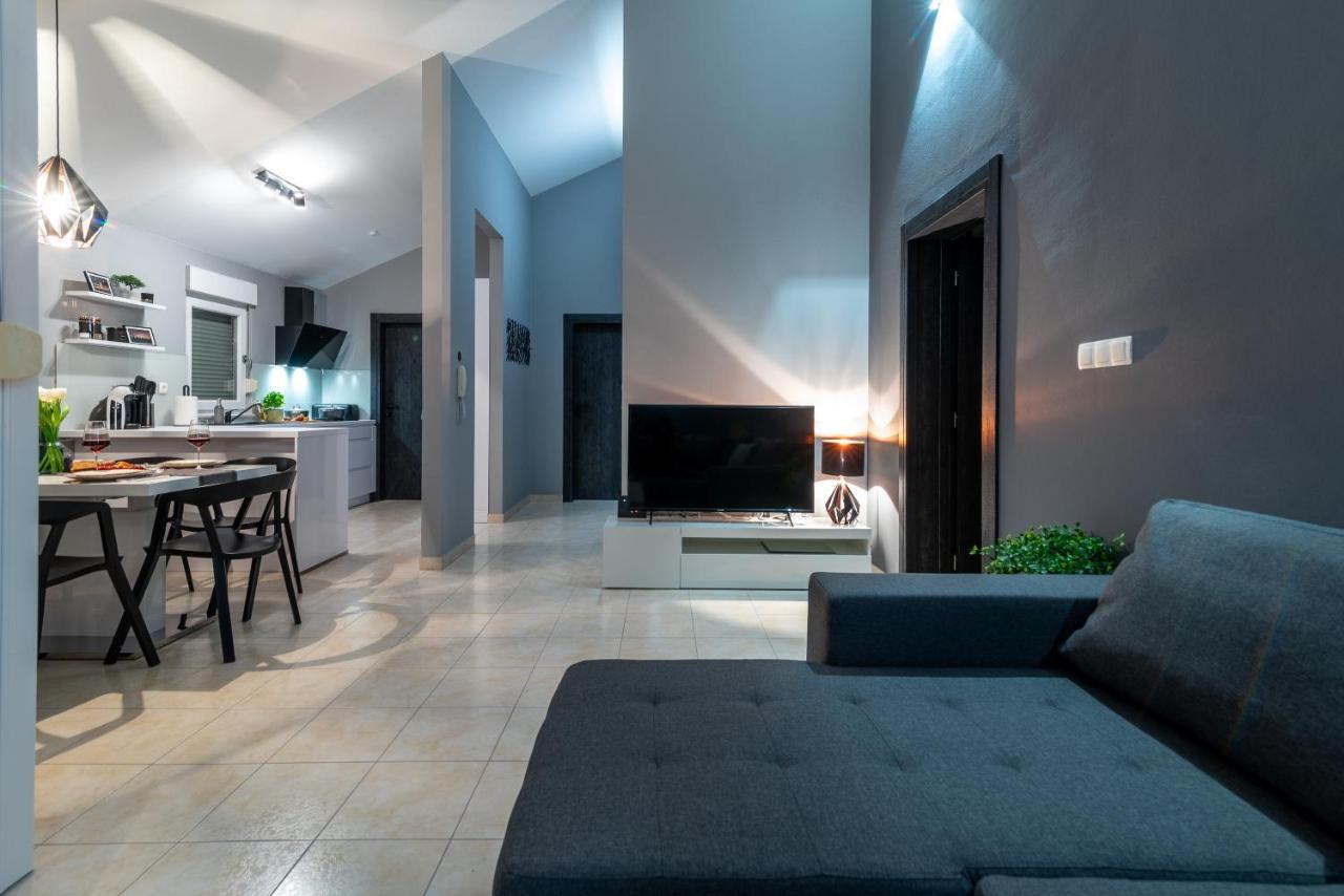 Apartment No. 8 Trogir Exterior foto